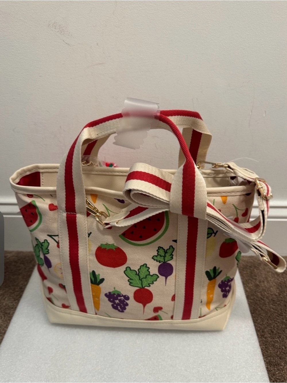 Betsey Johnson luv Betsey canvas fruit motif crossbody shoulder bag purse NWT - Picture 8 of 8
